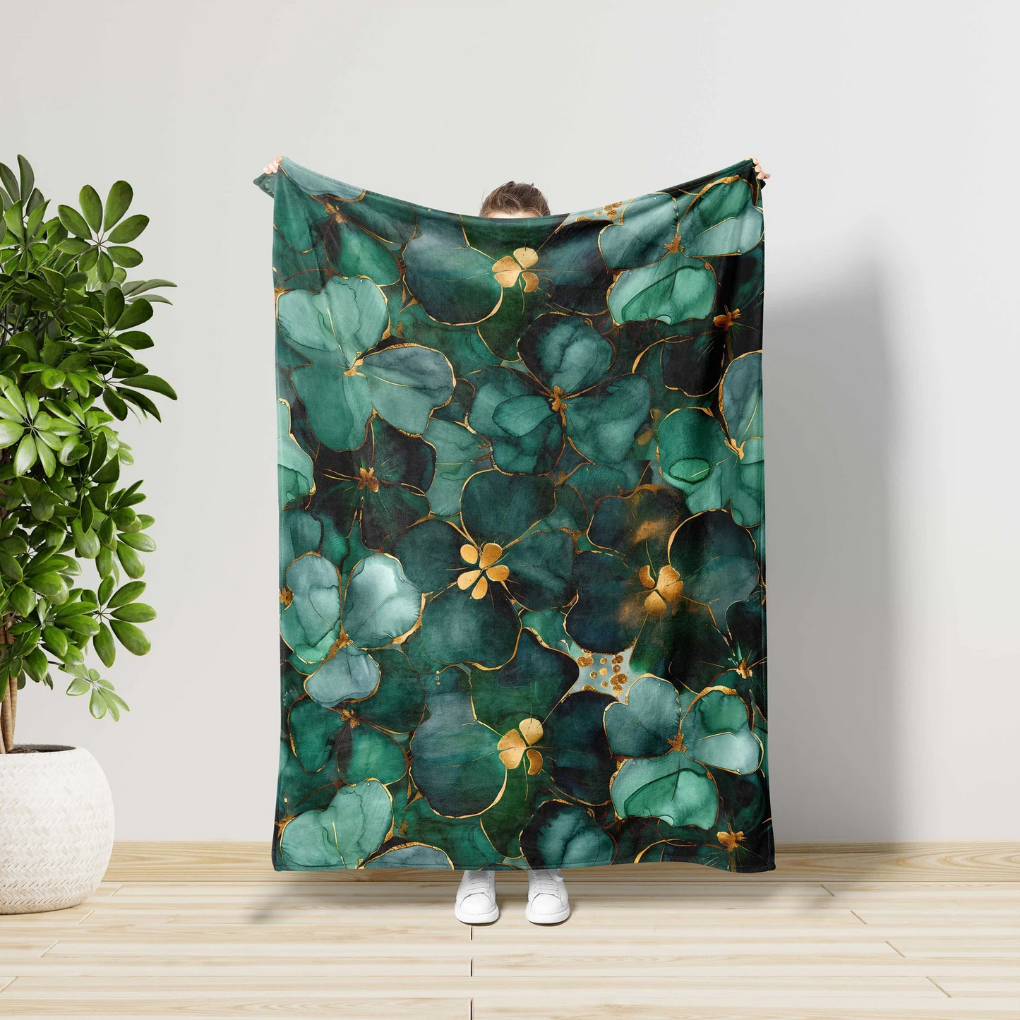 Aesthetic Clover Blanket, Gift For Mom, Floral Blanket, Mothers day Gift, Throw Blanket, St Patrick Decor, Shamrock Clover Print, Irish Gift