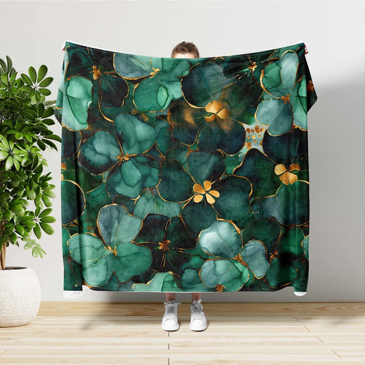 Aesthetic Clover Blanket, Gift For Mom, Floral Blanket, Mothers day Gift, Throw Blanket, St Patrick Decor, Shamrock Clover Print, Irish Gift